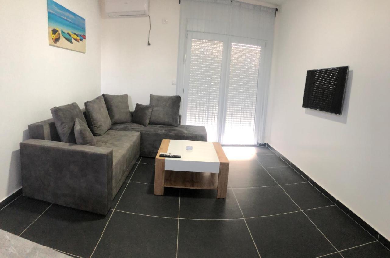 Lanika Apartments Ulcinj Ngoại thất bức ảnh