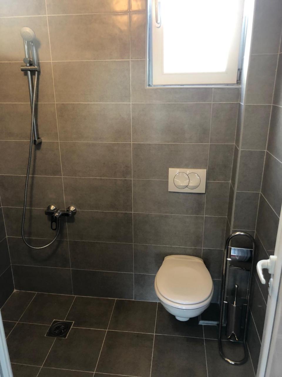 Lanika Apartments Ulcinj Ngoại thất bức ảnh