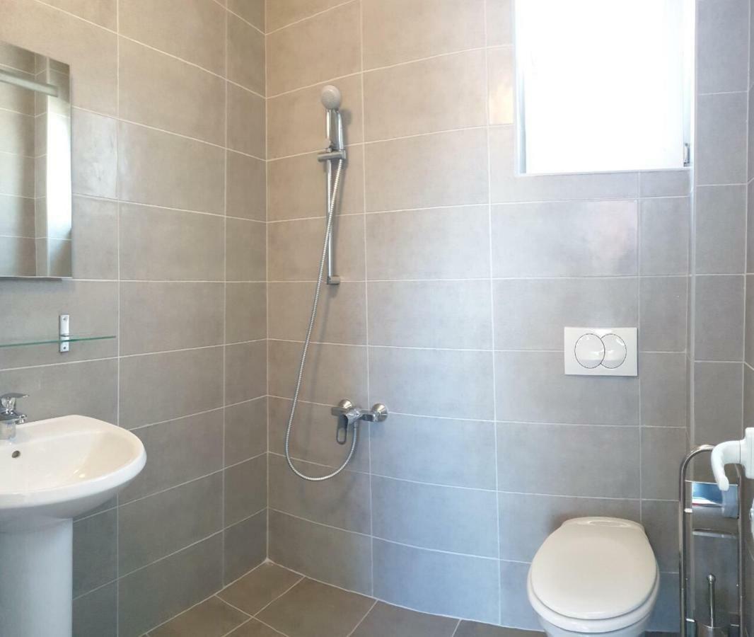 Lanika Apartments Ulcinj Ngoại thất bức ảnh